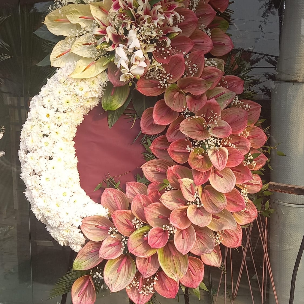 گل فروشی پرنیا در تهران